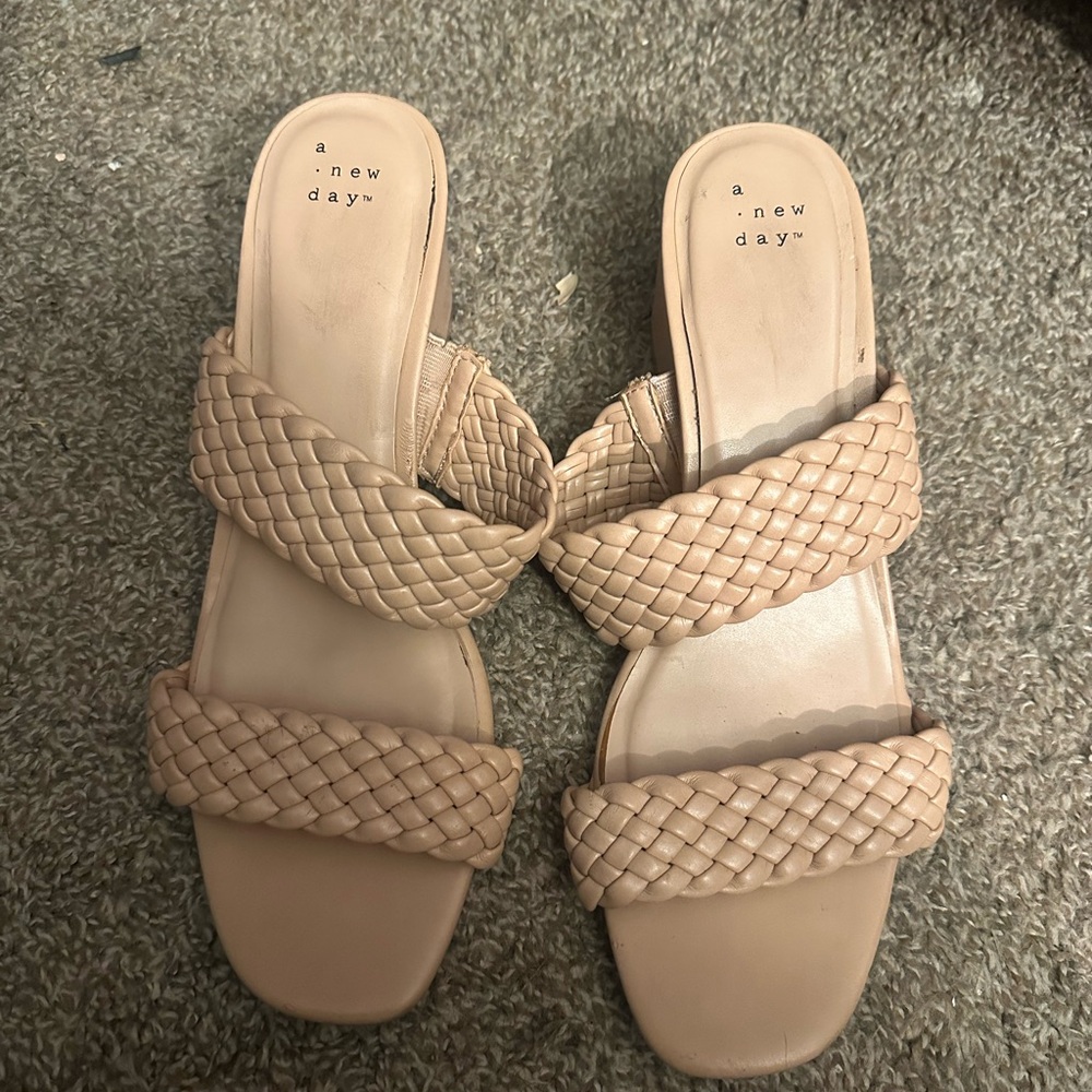 A New Day Women's Beige Woven Sandals